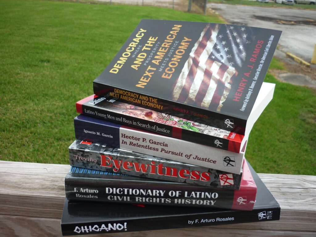 Catalogs and fliers Arte Publico Press